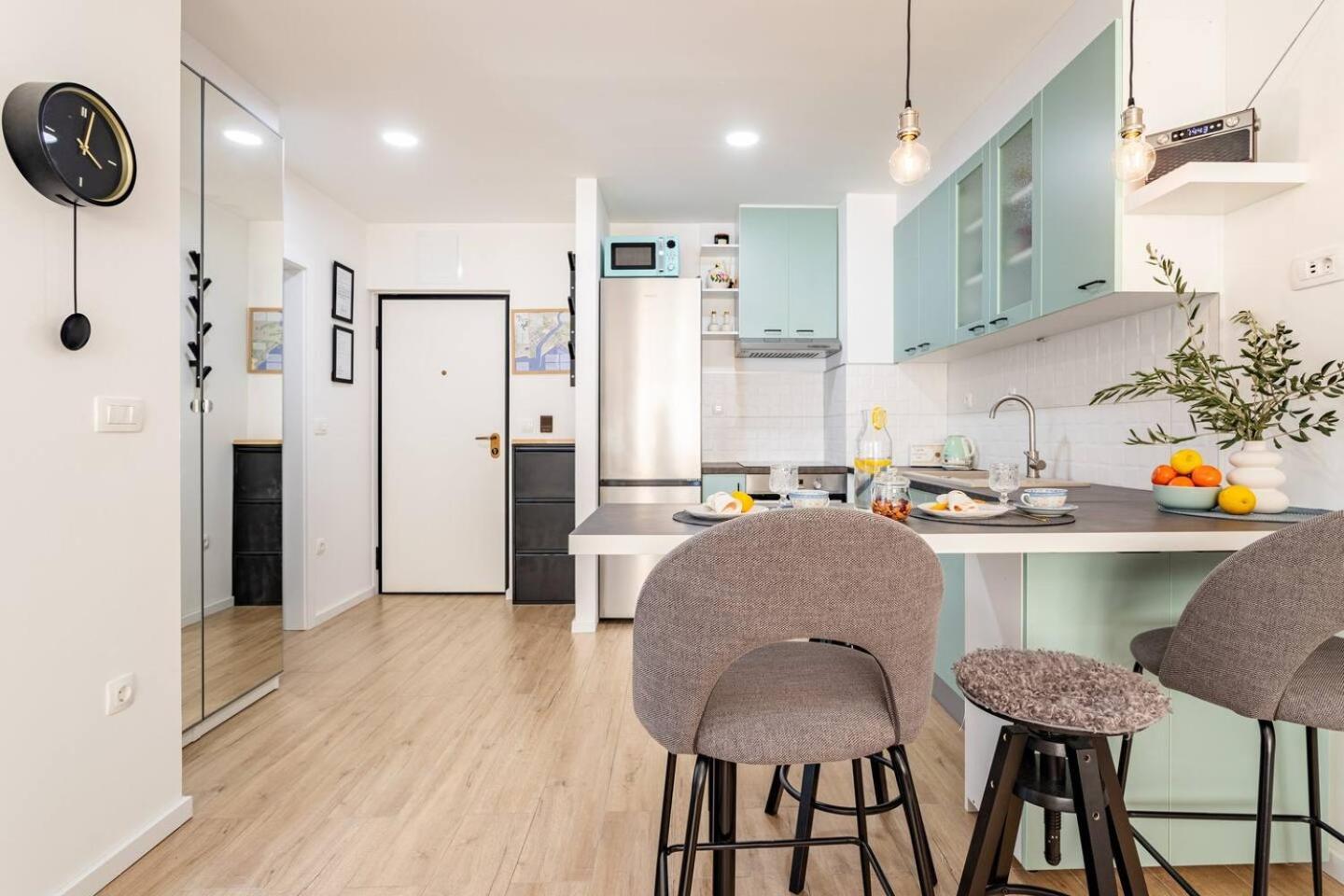 Center Apartment Pia أوميس المظهر الخارجي الصورة