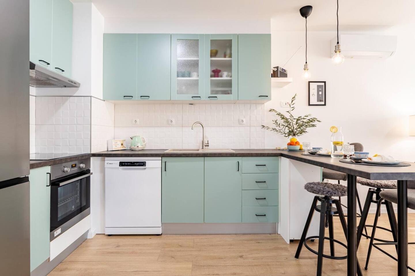 Center Apartment Pia أوميس المظهر الخارجي الصورة